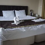 Hotel Sun *