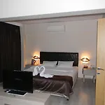 Sun Hotel *