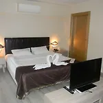 Sun Hotel *